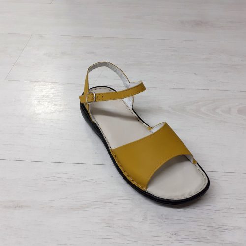 500 sárga női szandál