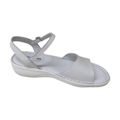 500 fehér női szandál