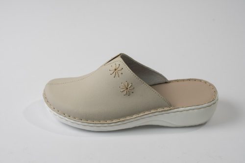 7006 Bézs női klumpa