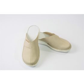 7014 bézs klumpa papucs