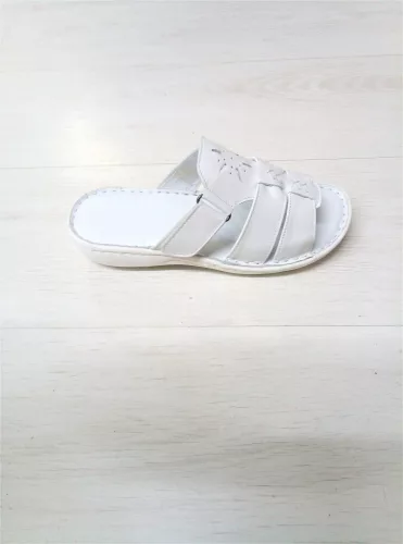 710 fehér női papucs széles lábfejre