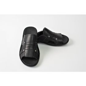 8504 fekete férfi papucs